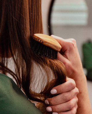4 questions à se poser avant d’acheter sa brosse à cheveux