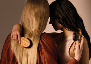 Comment choisir la meilleure brosse selon son type de cheveux ?