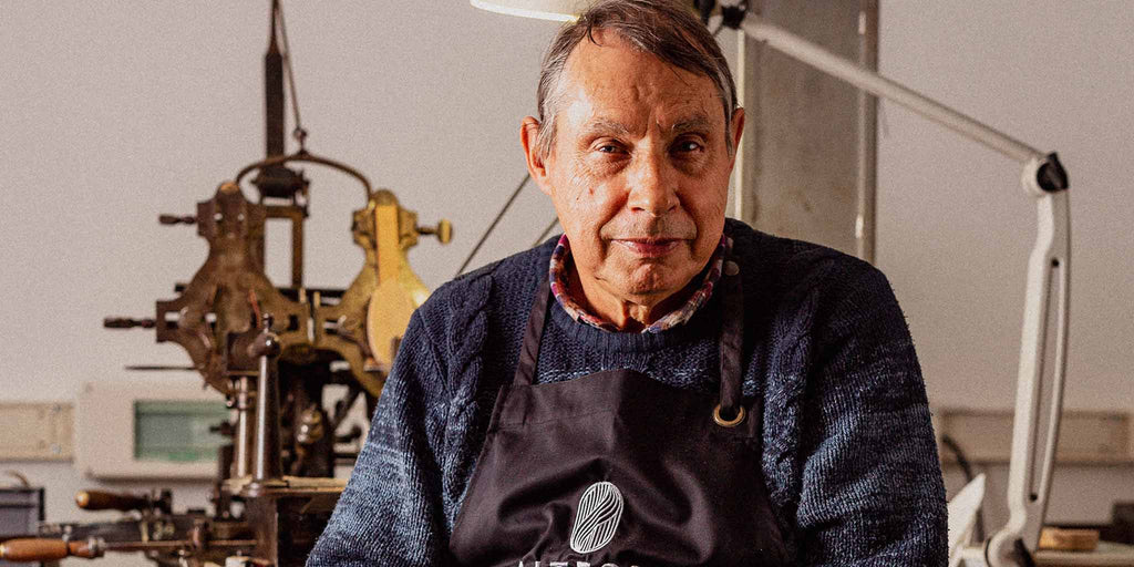Les artisans qui font nos brosses : rencontre avec Jean-Jacques