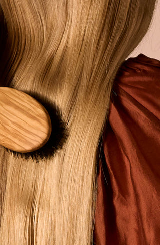 Brosses à cheveux Altesse Studio pour cheveux fins à normaux en poils de sanglier – soin tout en légèreté et brillance naturelle