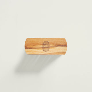 Clean your brush after each use - Altesse Studio